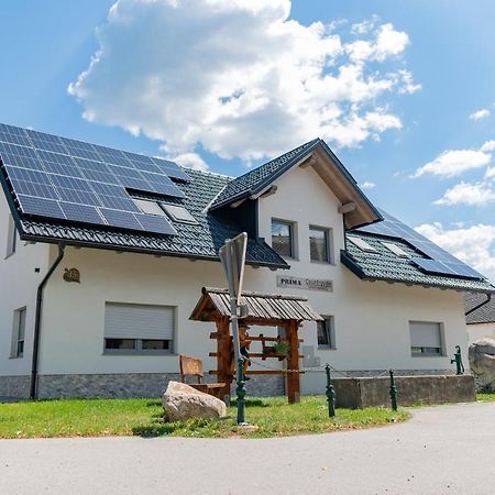 Prima Countryside Apartments Zirovnica Eksteriør billede